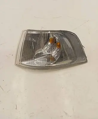 Volvo S40, V40 Front indicator light SAE3457A