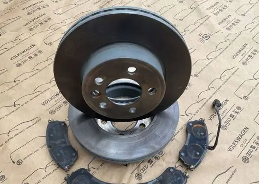 Volkswagen Transporter - Caravelle T7 Front brake disc 2N0615301D 7T0615116 7T0615110A