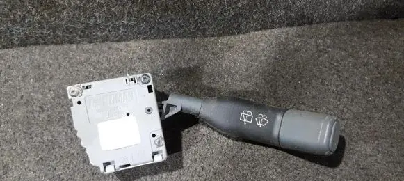 Renault 19 Wiper control stalk 7700826606 61570012