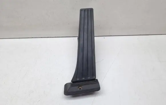 BMW X3 F25 Accelerator throttle pedal 6860784 35426860784