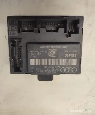 Audi A6 S6 C6 4F Door control unit/module 4F0959793C