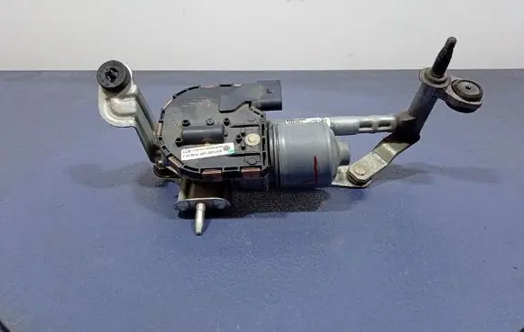 Volkswagen Golf Plus Front wiper linkage and motor 5M0955024G