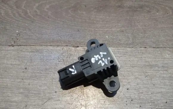 Volvo V40 Airbag deployment crash/impact sensor 31360986