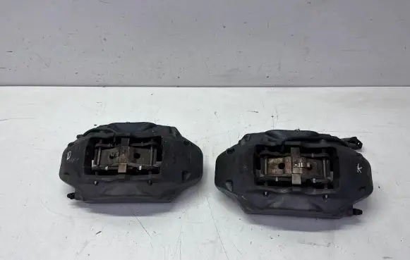Volkswagen Touareg II Front brake caliper 7P6615106AF 7P6615105AF