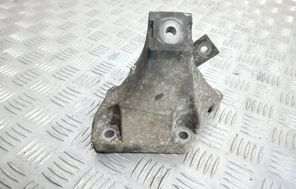 Audi A6 S6 C6 4F Engine mounting bracket 4F0199308AB