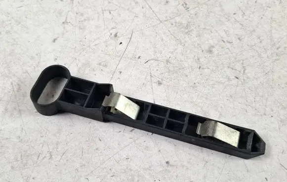 Volvo XC60 Headlight/headlamp mounting bracket 89093257 PA66GF30 31294522