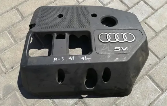 Audi A3 S3 8L Engine cover (trim) 06A103925J