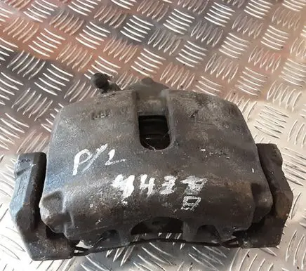 Audi A3 S3 8P Front brake caliper 4438