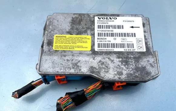 Volvo V70 Airbag control unit/module P31295676 31295676