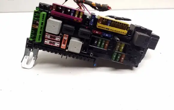 Mercedes-Benz E W212 SAM control unit A2129009622