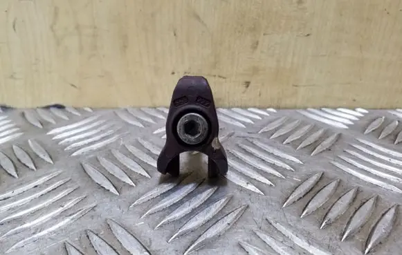 Fuel Injector clamp holder