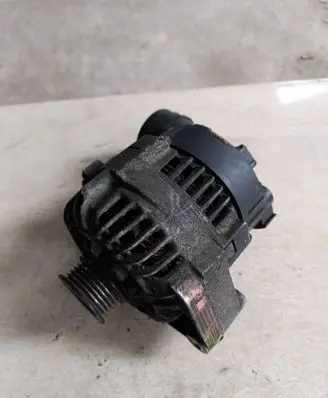 BMW 5 E39 Generator/alternator