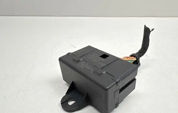 Peugeot 508 Seat heating relay 9678871580 1282670X 1000359174