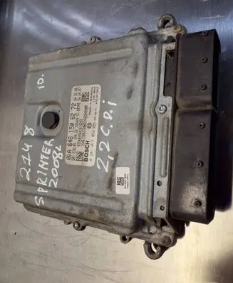Mercedes-Benz Sprinter W906 Engine control unit/module A6461506272 0281015052