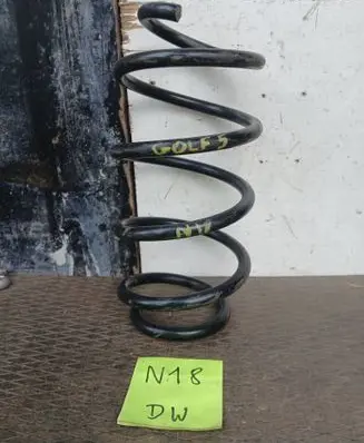 Volkswagen Golf V Front coil spring