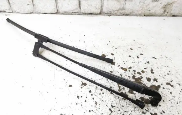 Peugeot 108 Windshield/front glass wiper blade W000033343 2916