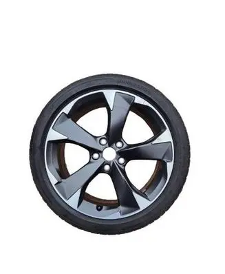 Seat Leon IV R18 alloy rim 5FA601025H