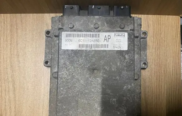 Ford Transit Engine control unit/module 6C1112A650