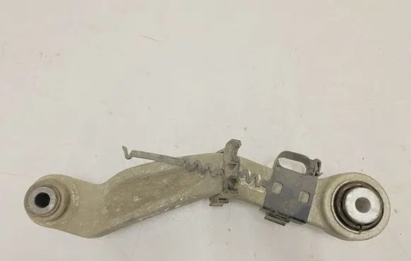 BMW 7 F01 F02 F03 F04 Rear upper control arm/wishbone 6782135