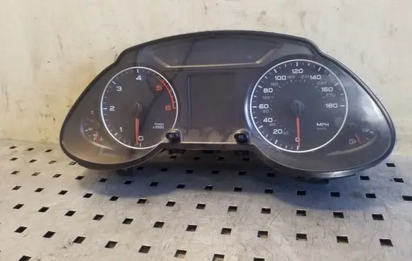Audi Q5 SQ5 Speedometer (instrument cluster) 8R0920980B 503001526504 5550016205