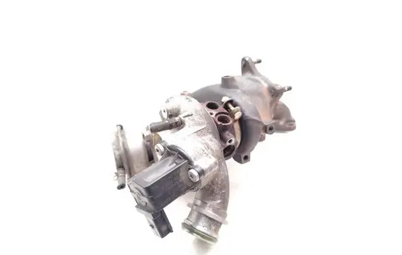 Volkswagen Golf VI Turbo 03C145702C