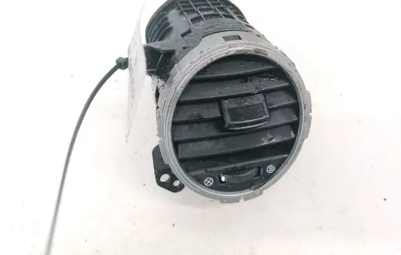KIA Carens II Dash center air vent grill 974101D000 97410-1D000