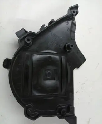 Ford Focus Timing belt guard (cover) 9651560180