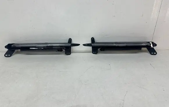 Porsche Cayenne (9Y0 9Y3) Front indicator light 9Y0953081 9Y0953082