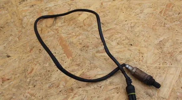 BMW 5 E39 Lambda probe sensor 1437586