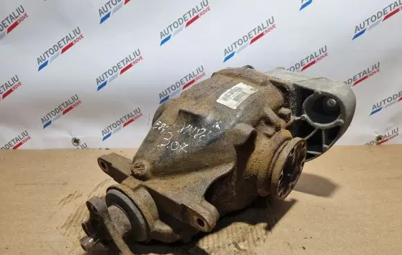 BMW X1 E84 Rear differential 7598855