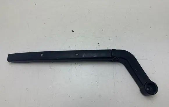 Land Rover Discovery 4 - LR4 Rear wiper blade arm 2204178ABW
