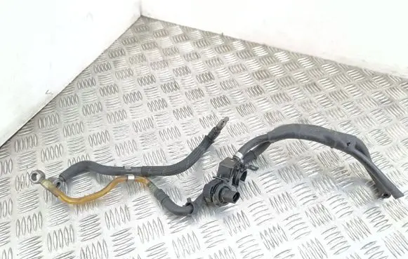 Fuel line pipe