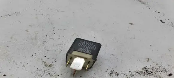 Lexus IS 220D-250-350 Other relay 9098702025 1567002540