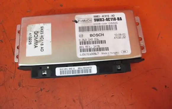Jaguar XF X250 Transfer box differential control unit 9W83-4C118-BA 0260140016 9X23-4C118-AD