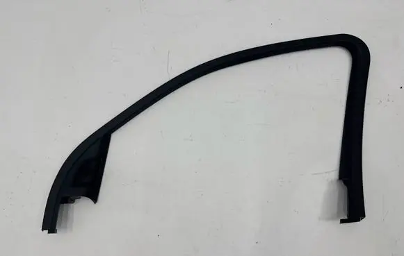 Mercedes-Benz GLE W167 Front door glass trim molding BR167