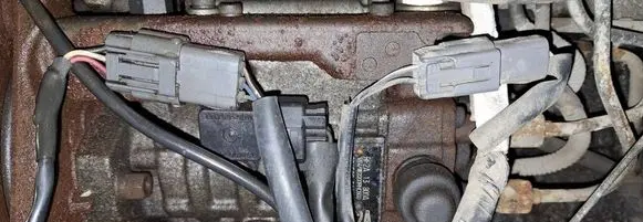 Fuel injection high pressure pump