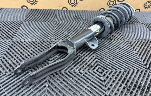 Alfa Romeo Stelvio Front shock absorber/damper 50553223