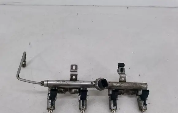 Peugeot 207 Fuel main line pipe