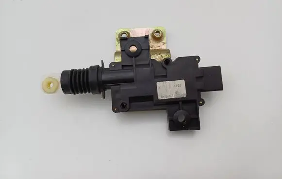 Chrysler PT Cruiser Central locking motor 05027178AA