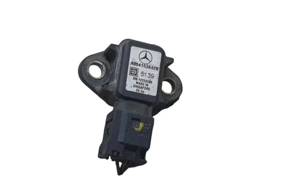 Mercedes-Benz B W245 Air pressure sensor A0041538428 12233209 5139