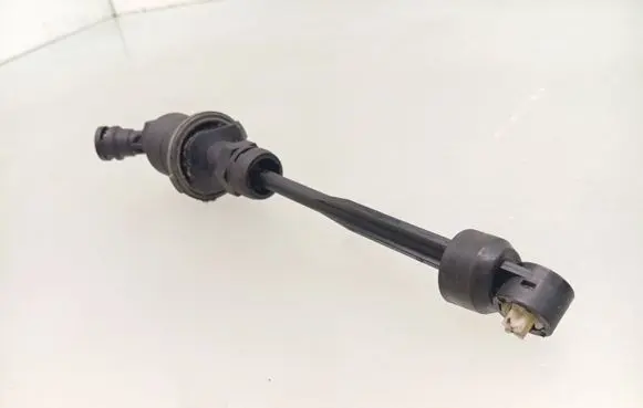 Opel Movano B Clutch master cylinder E275424326