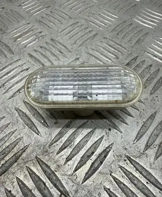 Ford C-MAX I Front fender indicator light 4M5A13K309AA 080QA 0M50J