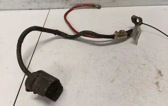 Positive cable (battery)