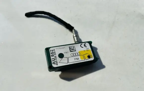 Audi A6 S6 C5 4B Antenna control unit 4b9035225a