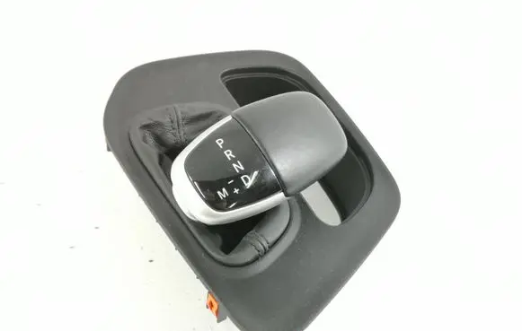 Dodge Challenger Gear shifter/selector 5RJ51TRMAA
