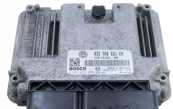 Volkswagen Golf V Engine control unit/module 03G906021KH