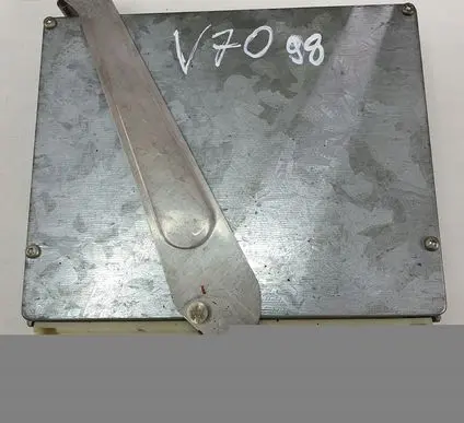 Volvo V70 Engine control unit/module P9432617
