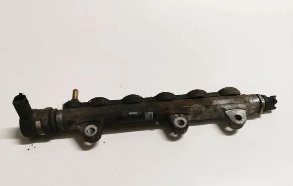 Opel Vivaro Fuel main line pipe 0445214153