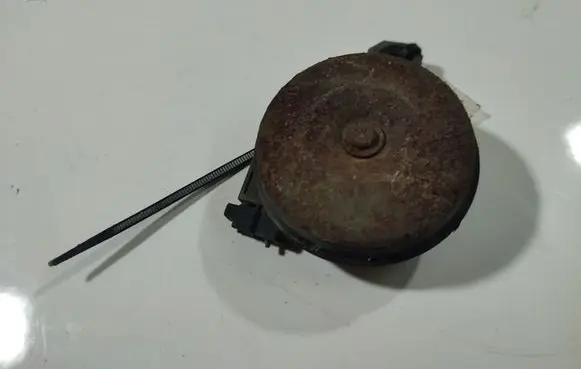 Toyota Avensis Verso Horn signal