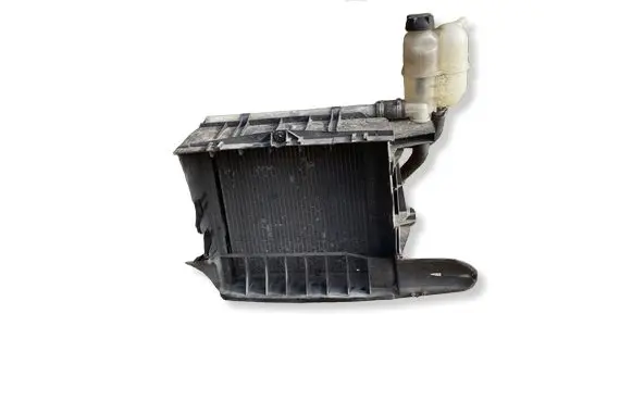 Smart ForTwo I Coolant radiator 0003428V006 0003428V008